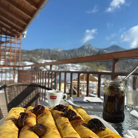 падалото Βίλα Σμόλιαν