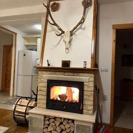 падалото Βίλα Σμόλιαν