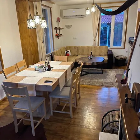 Villa падалото Smolyan