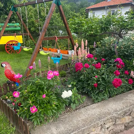 Villa падалото Smolyan